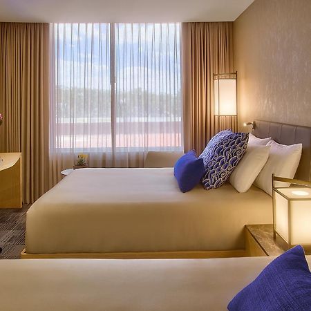 Galeria Plaza Irapuato Hotell Exteriör bild