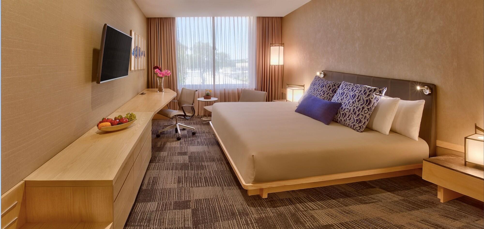Galeria Plaza Irapuato Hotell Exteriör bild