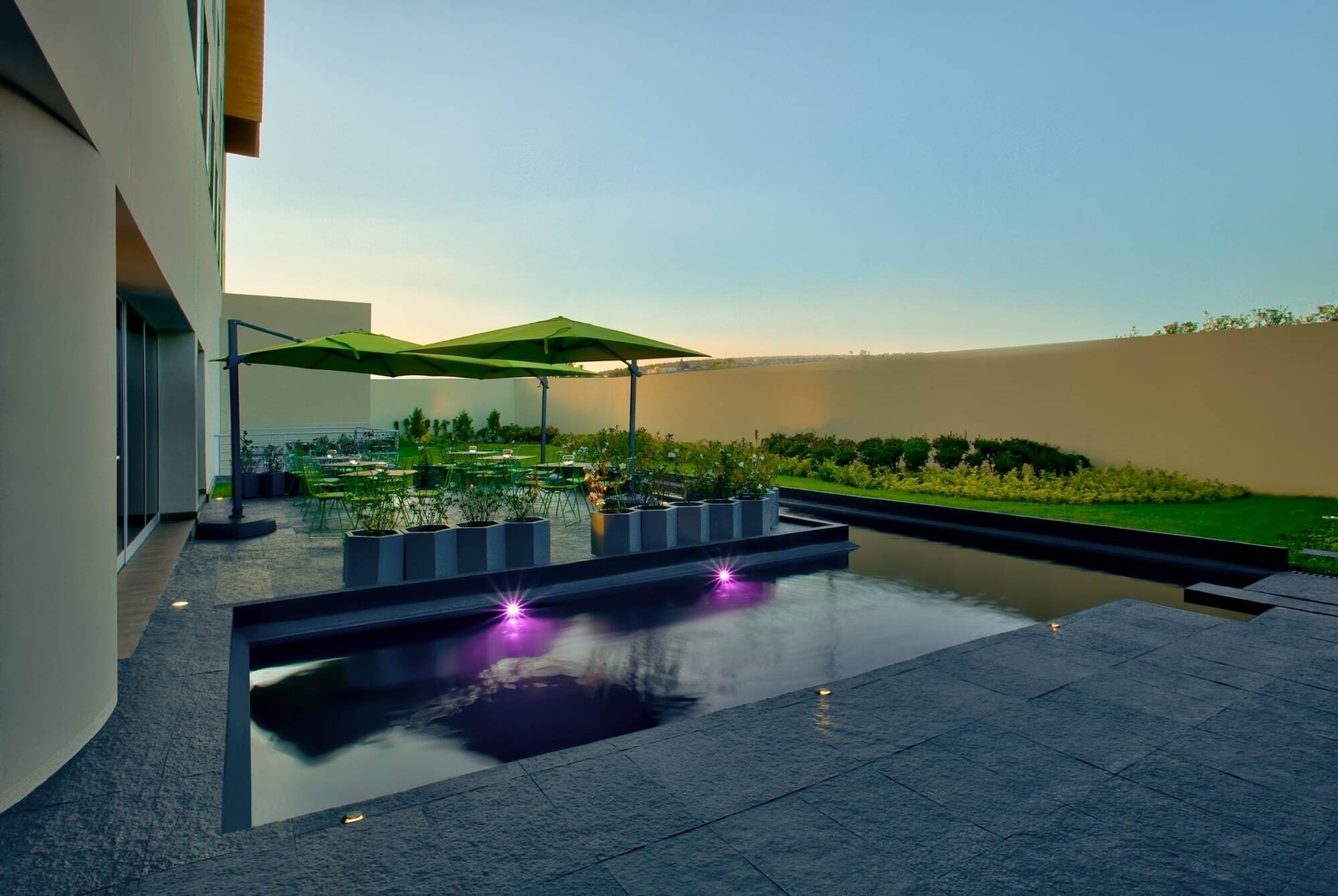 Galeria Plaza Irapuato Hotell Exteriör bild